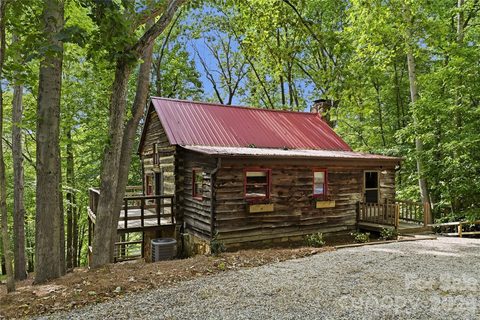 300 Clark Cove Road sold home in Old Homestead, Statesville, NC