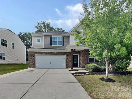 3013 Sewee Lane active home in Lawson, Waxhaw, NC