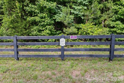 1628 Sherrer Road sold lot in Olde York Farms, York, SC