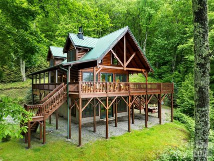 84 Sky Drive sold home in Valley View Estates, Maggie Valley, NC