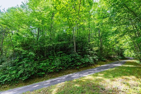 46 Widgeon Way active lot in Grand View Estates, Whittier, NC
