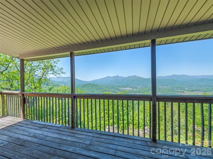 600 Brandywine Road active townhome in Viewpoint Villas, Waynesville, NC
