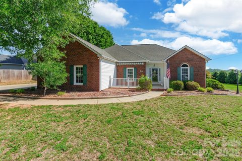 1611 Bradley Drive