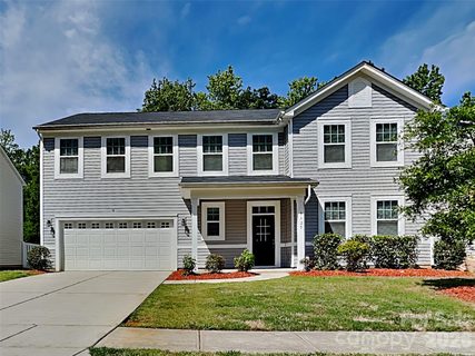 9425 Hartington Place pending home in Meridale, Charlotte, NC