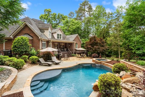 211 Anniston Way sold home in Anniston, Davidson, NC