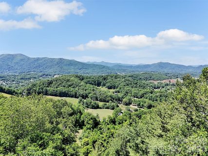 Homes in Tanwood, Waynesville
