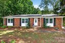 4914 Glenbrier Drive sold home in Charlotte, SC