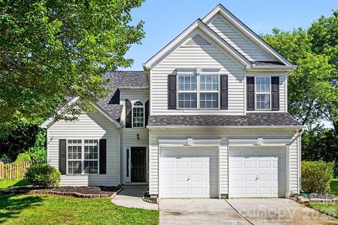 7824 Belchester Circle sold home in Northgate At Bradfield Farms, Charlotte, NC