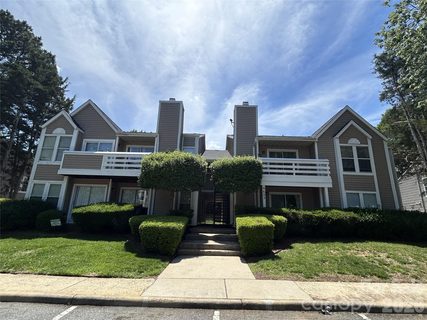 9605 Vinca Circle active condo in Colville Garden Condos, Charlotte, NC