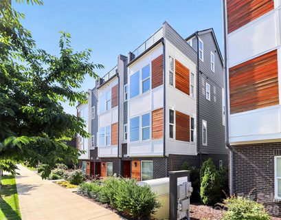 2111 Isom Street active townhome in Bryant Park Terraces, Charlotte, NC