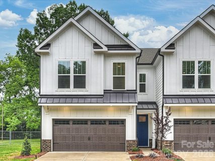 1125 E 35th Street active townhome in The Arts District, Charlotte, NC