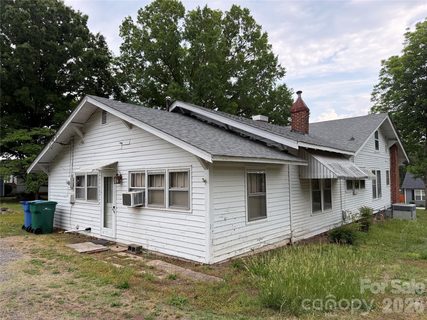 1724 Lowder Street sold home in West End, Albemarle, NC