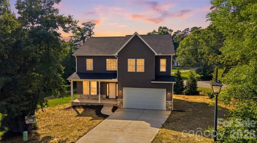 1147 10th Street Lane active home in The Pines, Hickory, NC