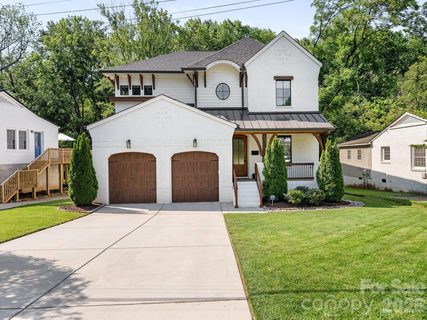 2928 Hanson Drive active home in Myers Park, Charlotte, NC