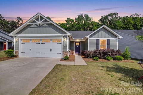 Homes in Woodgrove, Charlotte