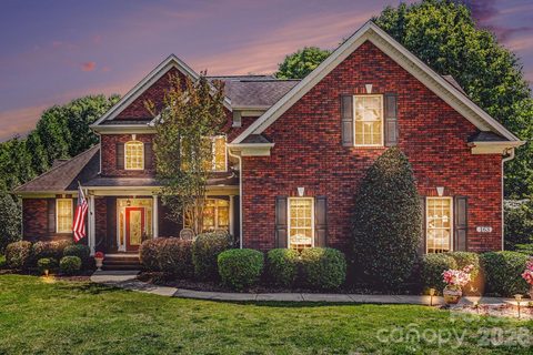 A home in Sunset Ridge