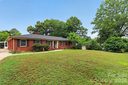 5326 Robinhood Road sold home in Charlotte, SC