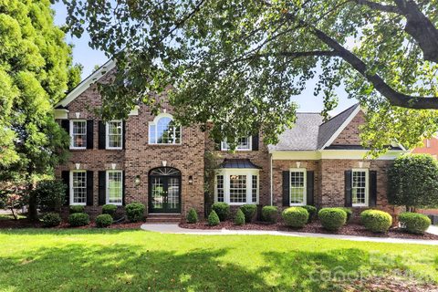 2307 Keara Way