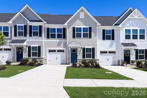 126 Jameson Park Drive active home in Smith Village, Troutman, NC