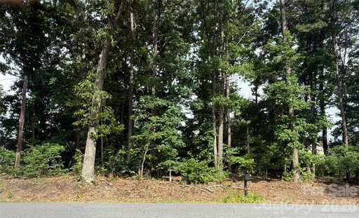 00 Brookhaven Drive sold home in Brookwood Acres, Lincolnton, NC