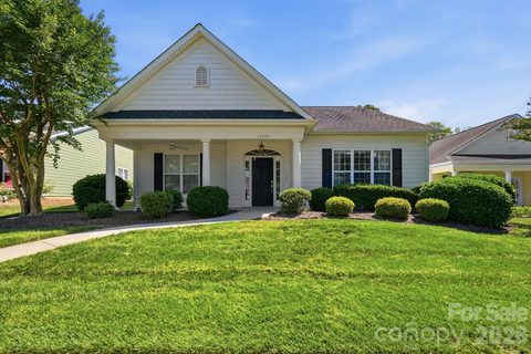 Homes in The Cottages, Pineville