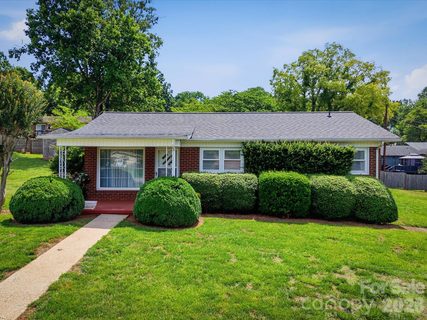 132 Starmount Circle active home in Starmount, Morganton, NC