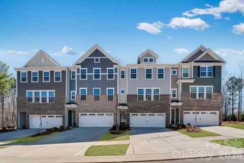 1028 Bandon Drive sold townhome in Village Of Waxhaw, Waxhaw, NC