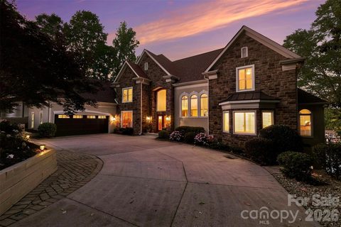 Riverpointe, Charlotte