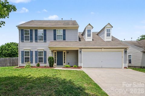 Homes in Dutchmans Meadow, Mount Holly
