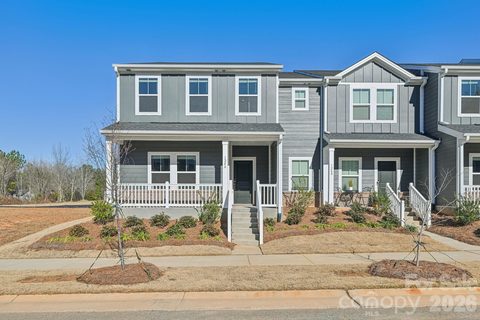 114 Ciara Place active townhome in Crossrail, Mooresville, NC