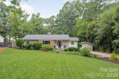 3227 Driftwood Drive sold home in Sheffield Park, Charlotte, NC