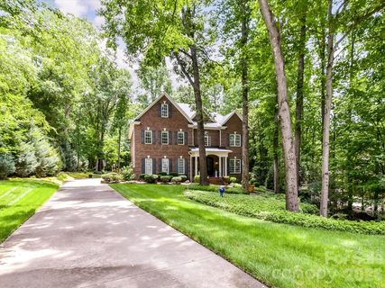 A home in Hamilton Crest