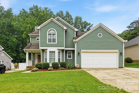6000 Carriage Oaks Drive sold home in Carriage Oaks, Charlotte, NC