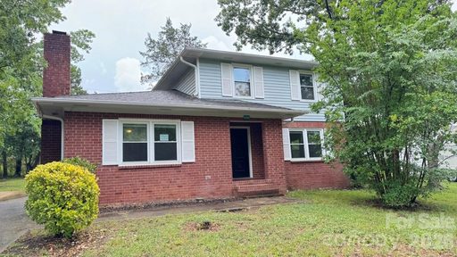 6304 Clearwater Drive pending home in Beacon Hills, Indian Trail, NC