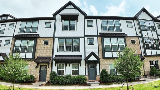 912 Mary Max Drive sold townhome in Parkside Commons, Davidson, NC