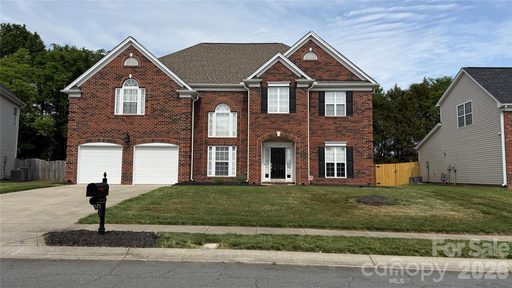 11234 Huntington Meadow Lane sold home in Huntington Forest, Charlotte, NC