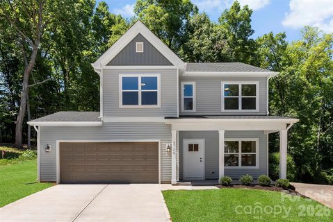 2100 Congress Court active home in Salem Creek, Kannapolis, NC