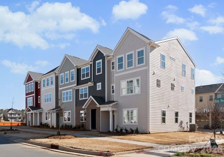 4015 Bass River Parkway pending townhome in City Park, Charlotte, NC