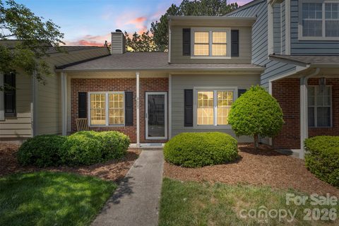 9005 Four Mile Creek Road active home in Arbourgate Meadows, Charlotte, NC
