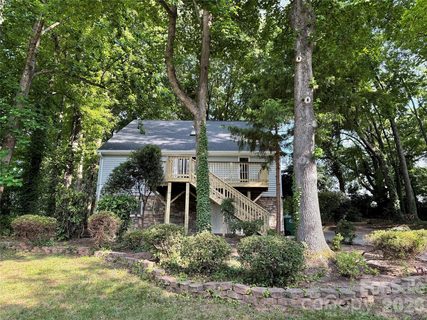 21123 Rio Oro Drive active home in Bahia Bay, Cornelius, NC