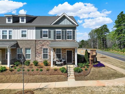 8004 Whitegrove Road sold home in McEwen Village, Mint Hill, NC