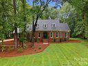 1224 Lago Vista Drive sold home in Matthews, SC