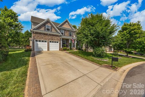 Homes in Fallbrook, Fort Mill