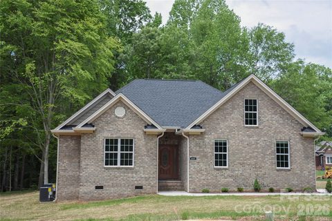 603 Toncin Avenue pending home in Ashley Park, Bessemer City, NC
