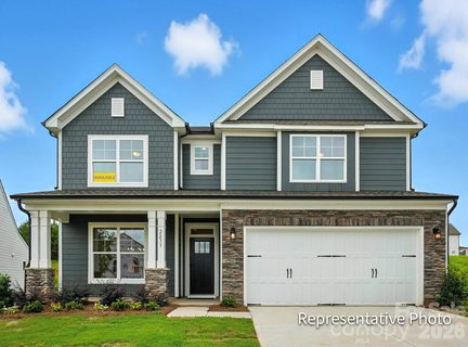6116 New River Drive pending home in Enclave At Riverdale, Huntersville, NC