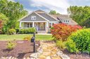 201 Skytop Farm Lane sold home in Hendersonville, SC
