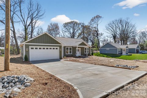 Homes in Idlewood, Statesville