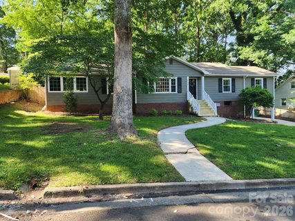 616 E Oakwood Avenue active home in Oakdale, Albemarle, NC