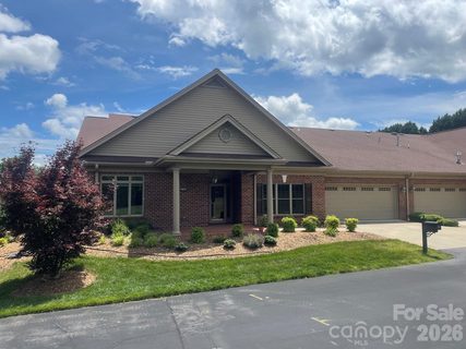 473 26th Avenue sold home in Abingdon, Hickory, NC