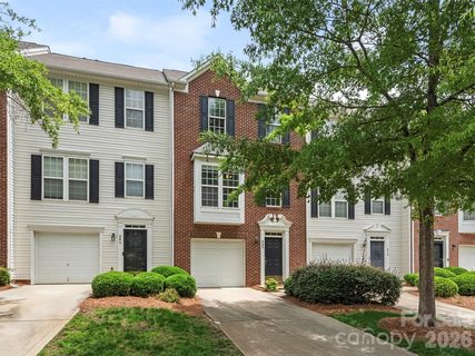 980 Tiger Lane sold townhome in Mallard Glen Village, Charlotte, NC